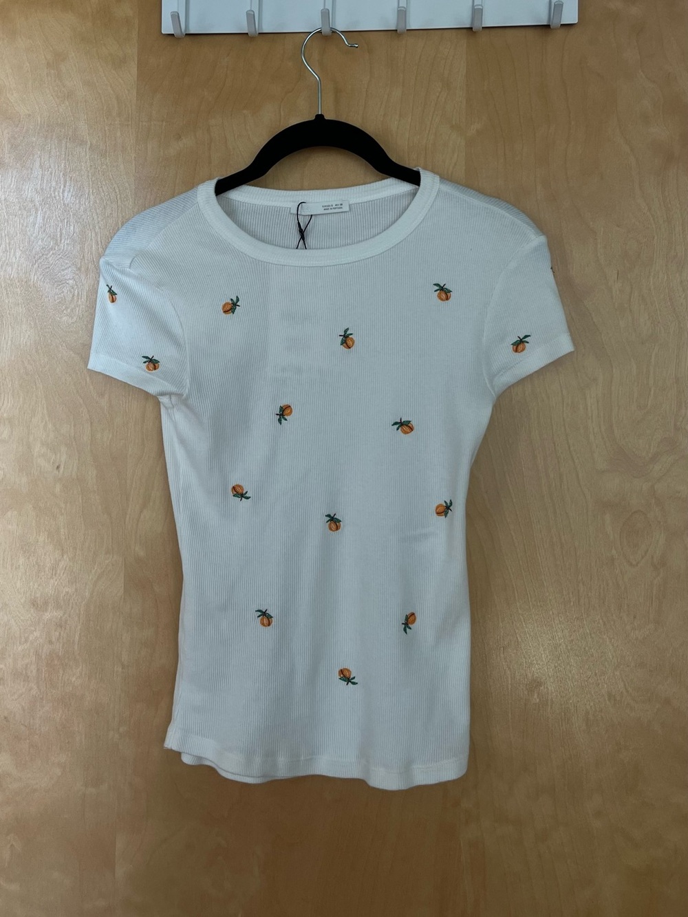 ZARA Women's White Short Sleeve Tee with embroidery decals